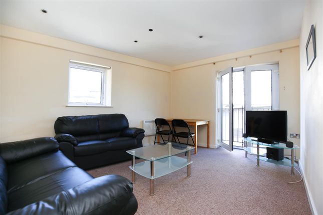 Thumbnail Flat to rent in Melbourne Street, Newcastle Upon Tyne