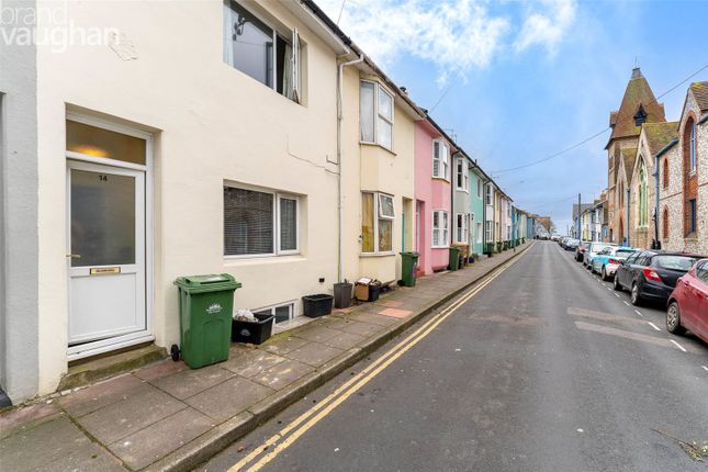 Thumbnail Terraced house to rent in Washington Street, Brighton, East Sussex