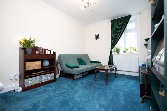 Flat for sale in Beechey Road, Bournemouth