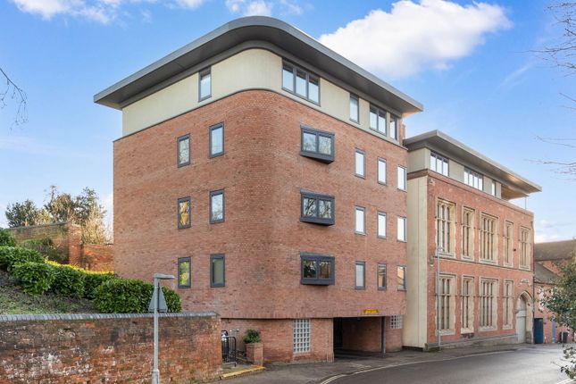 3-bed flat on Apartment 9, Rectory Place, 4 Wylds Lane, Worcester. WR5 1DA, £450,000