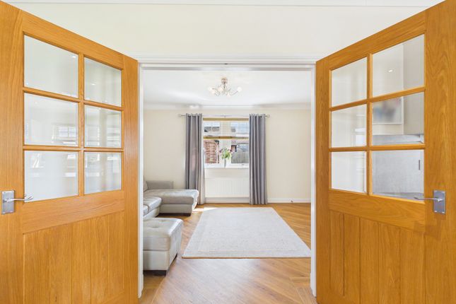 6 Garth Close, Cleator Moor photo 4