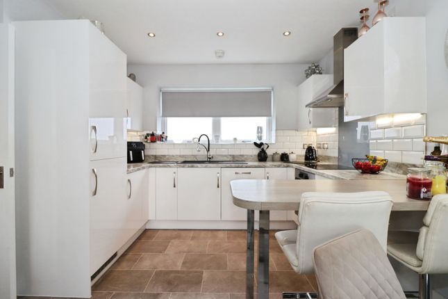 17, Brick Hill Way, Bristol photo 4