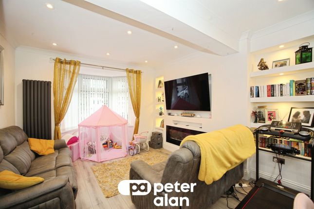 9, Capel Street, Bargoed photo 4