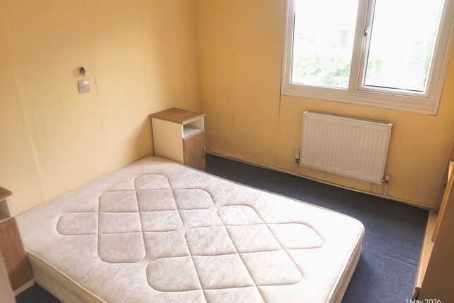 63, Greenhill Drive, Gloucester photo 3