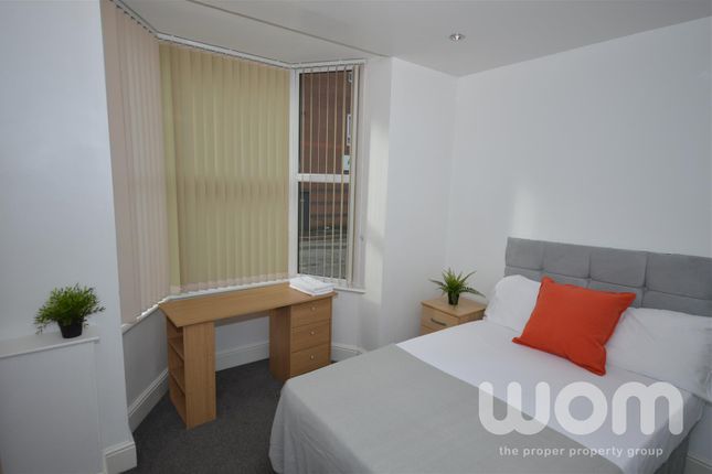 Thumbnail Room to rent in Water Street, Newcastle-Under-Lyme