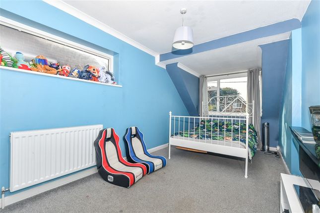 Swan Lane, Sellindge photo 4