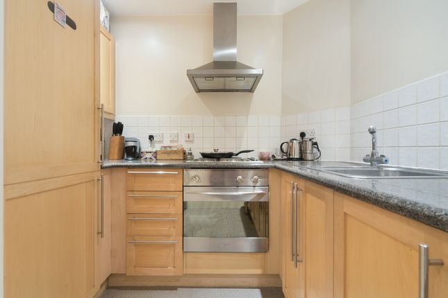 21-33 Worple Road, London photo 3