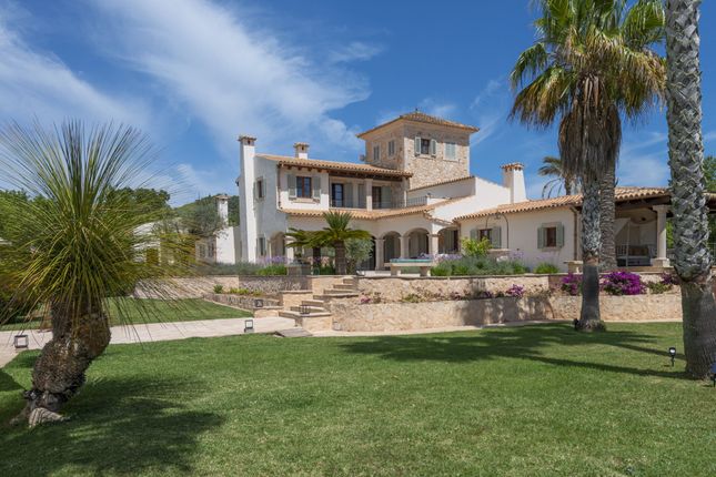 Country house for sale in Country Mansion, Cas Concos, Felanitx, Mallorca, 07208