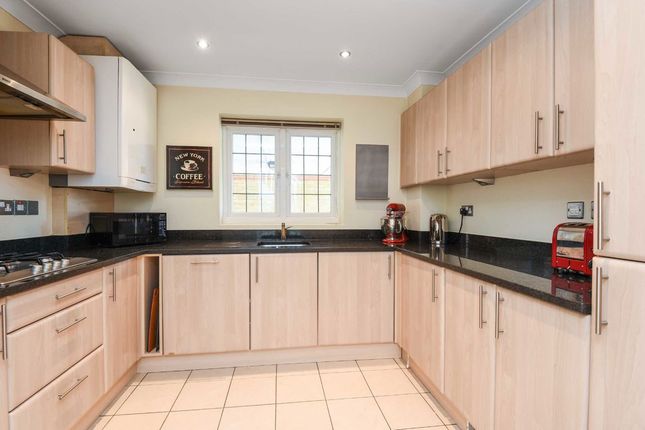 2, Orchard Mews, London photo 4