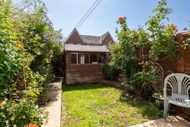 18, Daffodil Avenue, Sheerness photo 4
