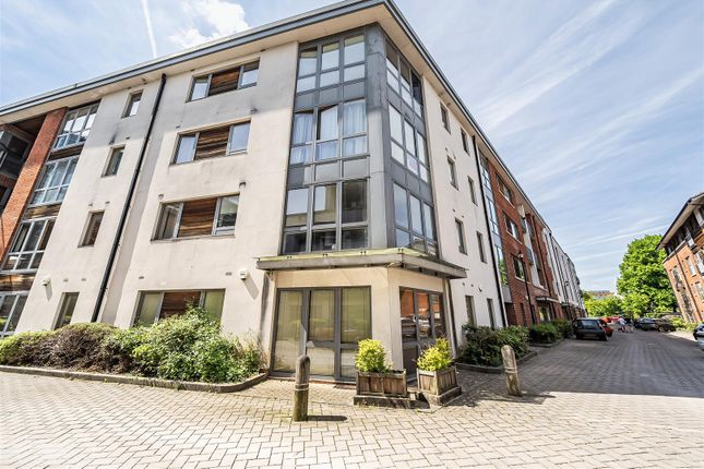 Thumbnail Flat for sale in Barleyfields, St. Philips, Bristol