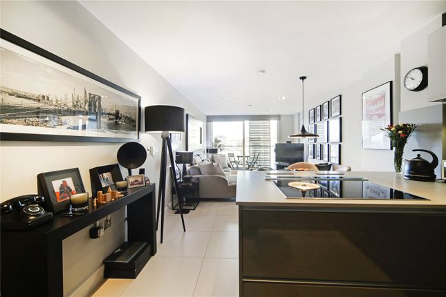 2 Bed Flat For Sale In The Spectrum Buildings East Road Hoxton