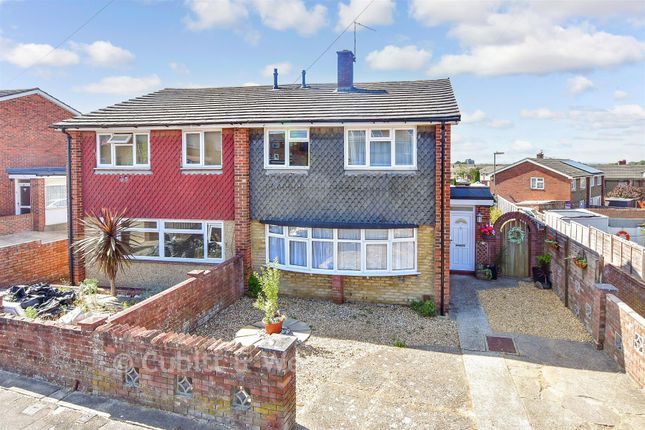 30, Oakshott Drive, Havant photo 2
