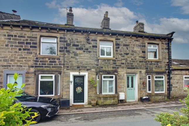 Thumbnail Terraced house for sale in 10 Towngate, Luddendenfoot, Halifax
