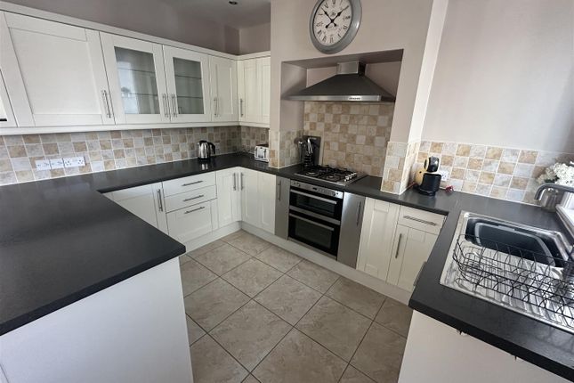 7, Sutton Avenue, Preston photo 3