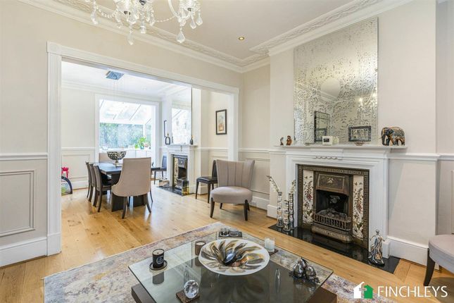 122 Hadley Road, Barnet photo 3