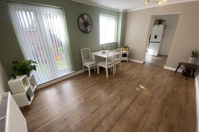 5, Chipchase Court, Whitley Bay photo 3