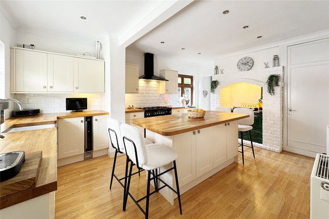 66, Mill Road Avenue, West Sussex photo 3