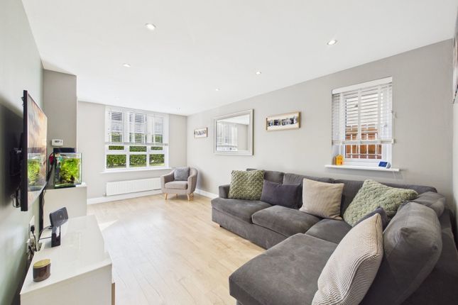 29, Clippens Drive, Edinburgh photo 3