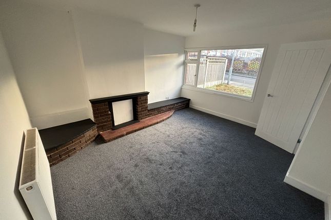 3 Pegroy Grove, Stoke-On-Trent photo 3