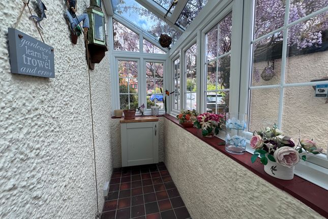 40, Hillcrest Road, Purley photo 4