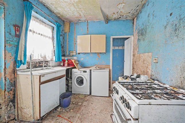 66, Midland Road, COALVILLE photo 3
