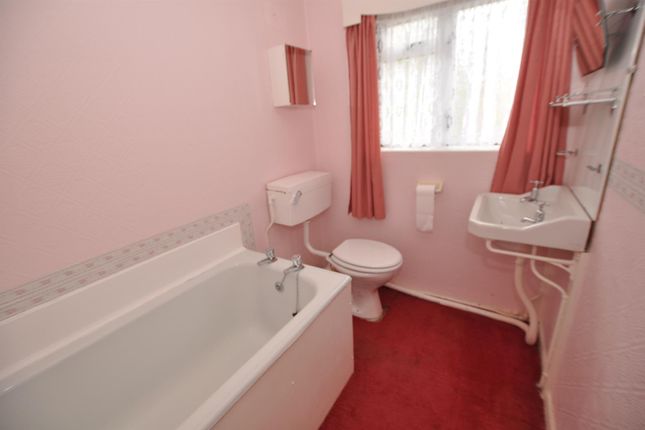 Semi-detached house for sale in Cwmdyfran, Bronwydd Arms, Carmarthen