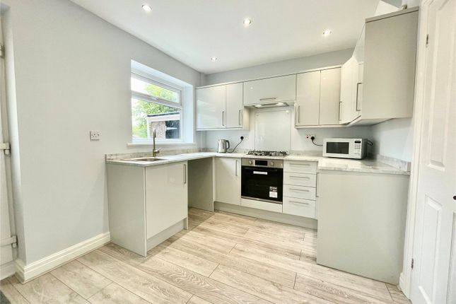 127, Manor House Lane, Lancashire photo 4