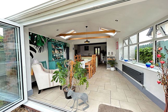 55 Station Road, Crewe photo 4