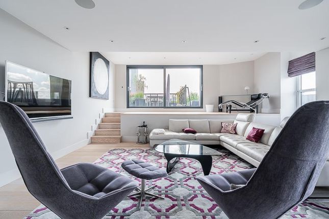 Flat 27, Manor House Court W9 2Pz-10-Low-Res.Jpg