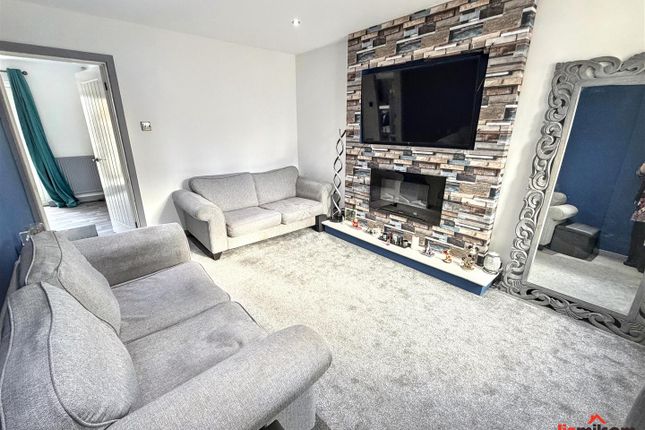 Sage Drive, Swadlincote photo 3