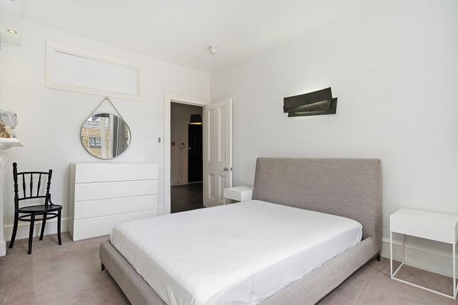 Flat to rent in King Street, Covent Garden