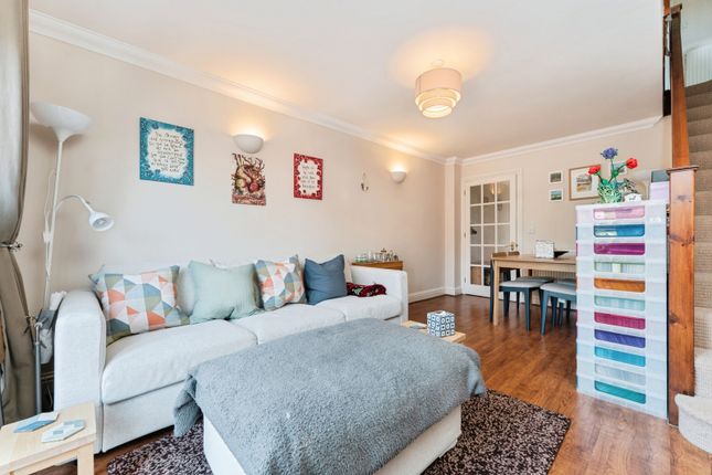 14, Apple Tree Court, Ely photo 4
