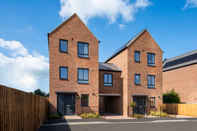 BDW Cambs Darwin Bh Oakington External