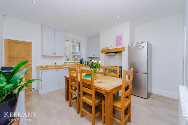 12, Hobson Street, Rossendale photo 2