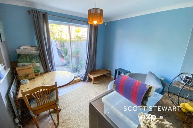 9, Springfield Road, Peterborough photo 4