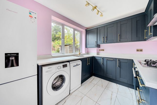 11, Exford Road, London photo 2