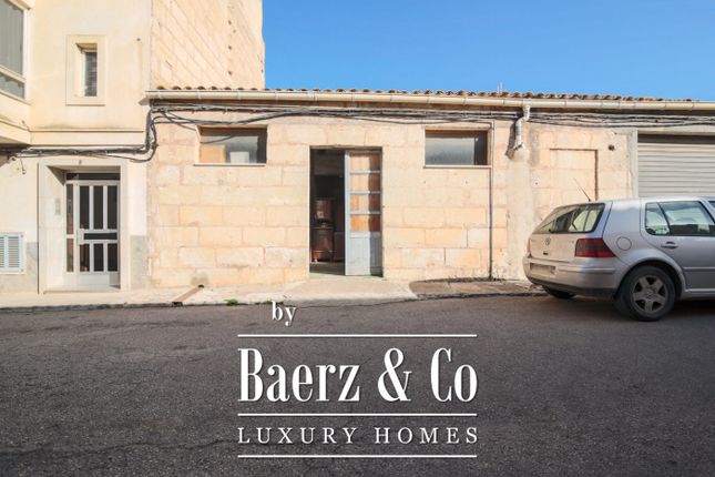 Villa for sale in 07500 Manacor, Balearic Islands, Spain