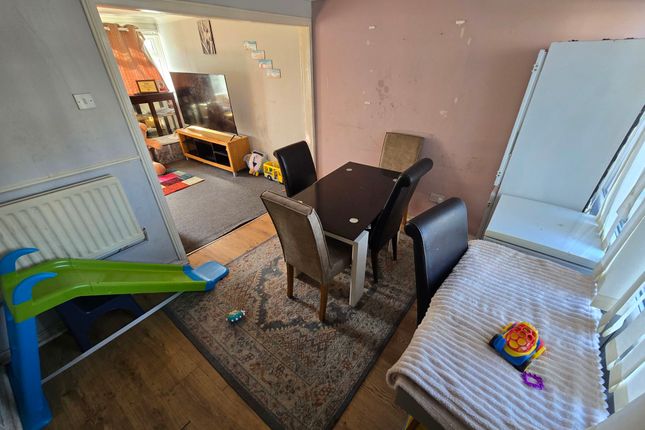 48, Westmorland Rise, Peterlee photo 5