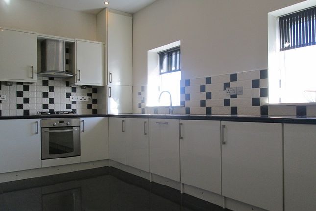 Flat B, 9 Sketty Road photo 3
