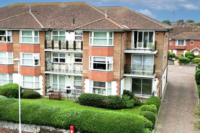 Flat for sale in West Avenue, Worthing