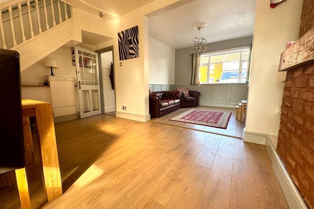 Dining / Living Room