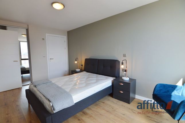 Flat for sale in Romal Capital, Jesse Hartley Way, Liverpool