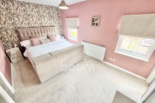 61, Woodlands Crescent, Johnstone photo 4