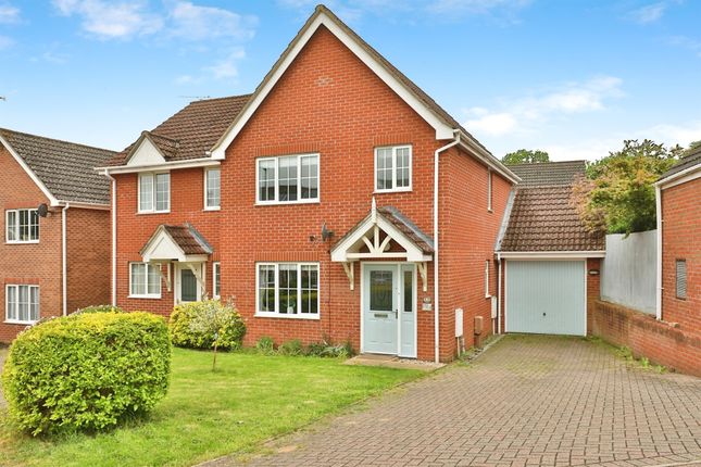 Thumbnail Semi-detached house for sale in Yeats Way, Dereham