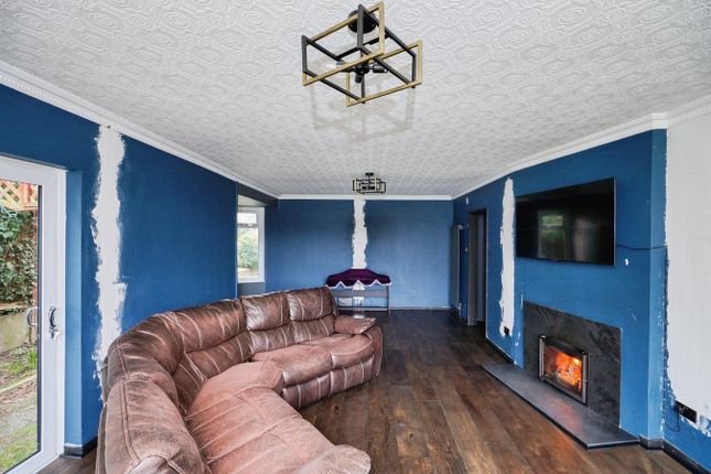 43, Bryn Avenue, Colwyn Bay photo 3