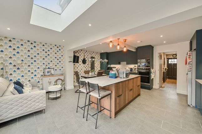 91, Broadmarsh Lane, Witney photo 2