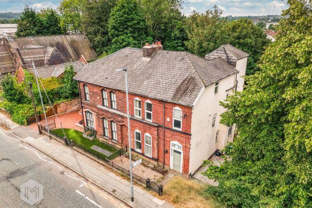 6-bed house on 412 Manchester Road, Bury, £295,000