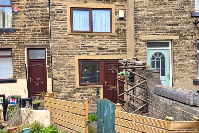 2-bed terraced on 15, Myers Lane, Bradford, £49,000
