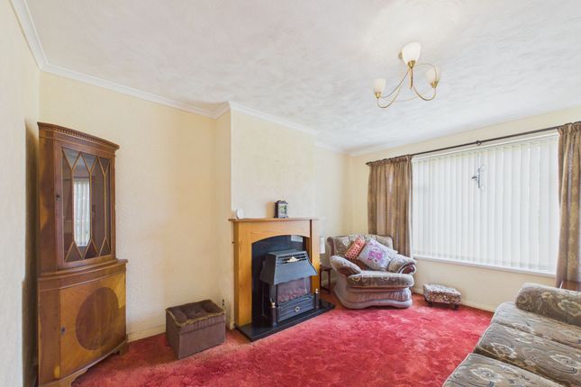 24 Greenhall Park, Haverfordwest photo 2